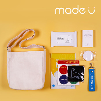 에브리데이 에코백 미니키트 A타입(숲의향투디화이트황사방역마스크(kf94)(소형)(흰색))