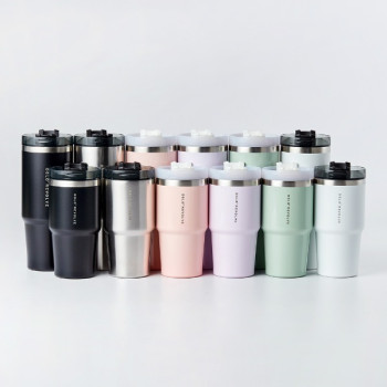 리볼브(REVOLVE) 텀블러 900ml