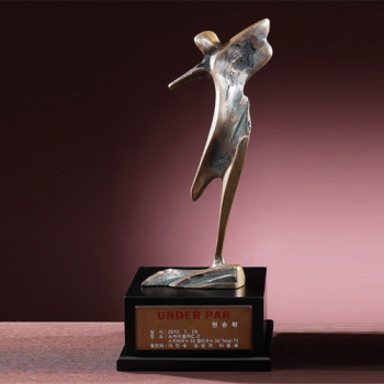 6)20-1 청동트로피